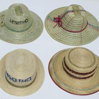 القبعات المصنوعة من القش